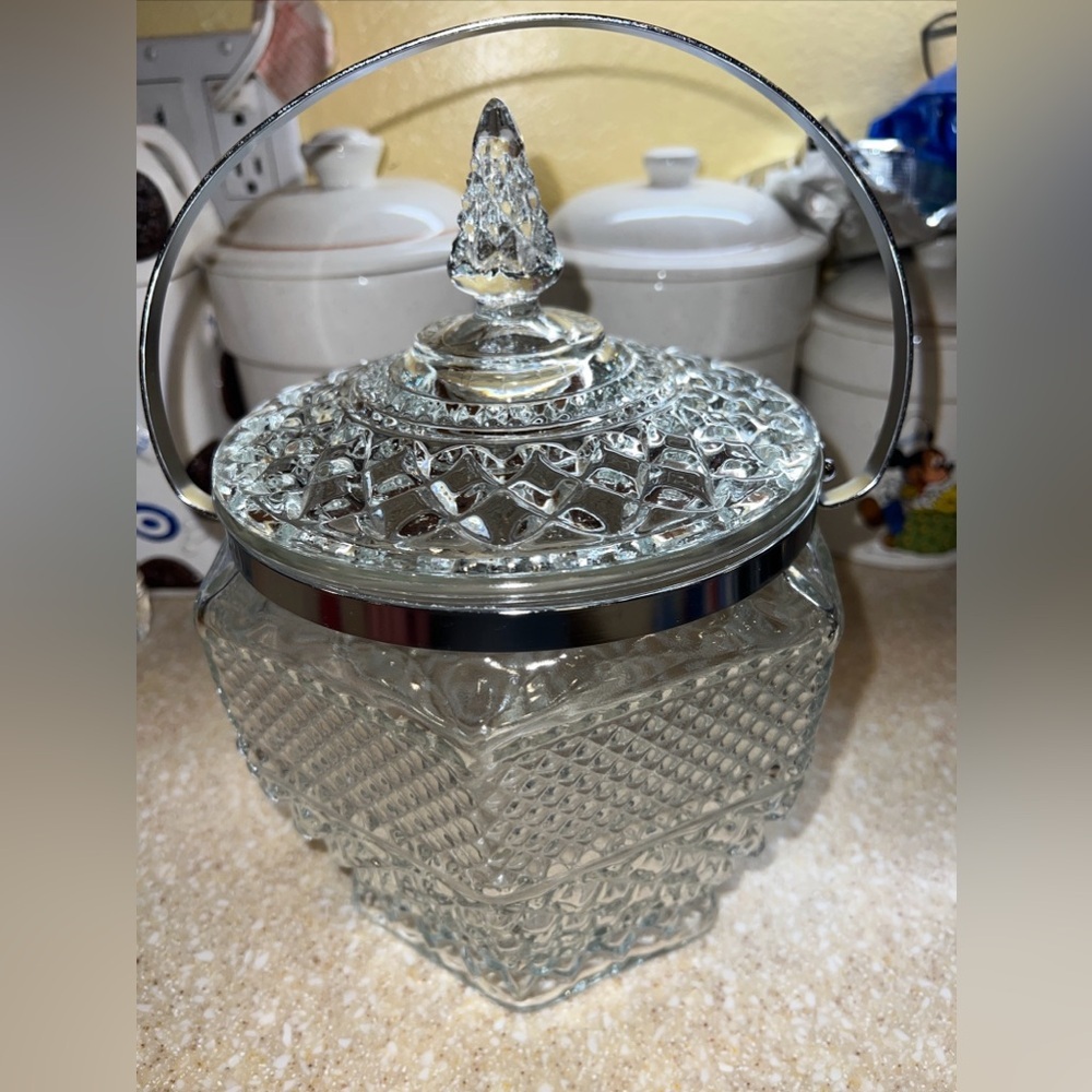 1960’s Vintage Wexford Anchor Hocking Ice Bucket Clear Glass Chrome Handle